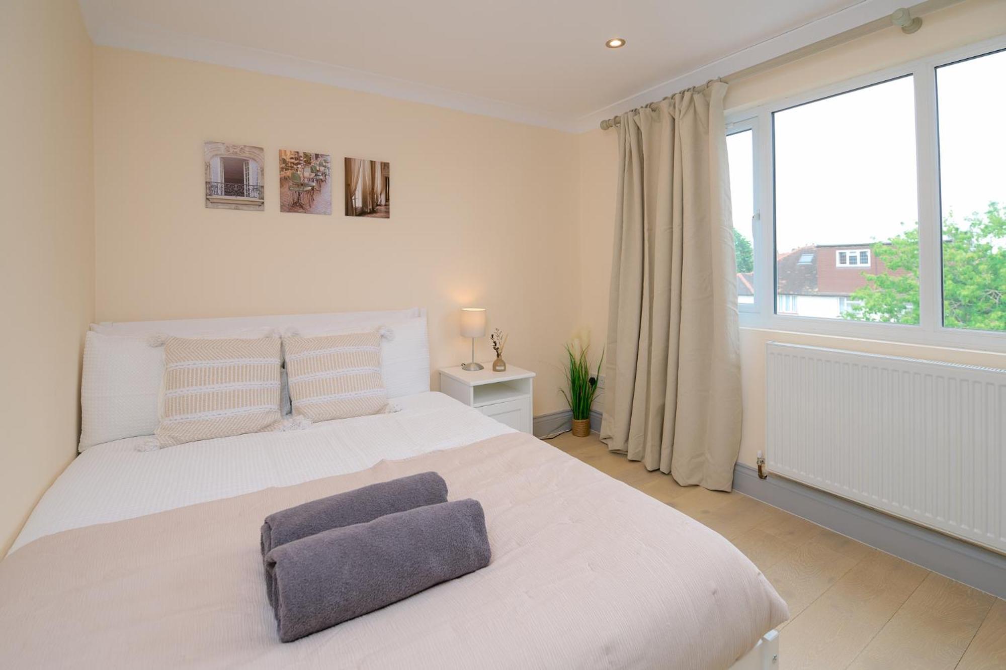 Stylish 4Bed 2 Bath, Nw London Large Apartment Экстерьер фото